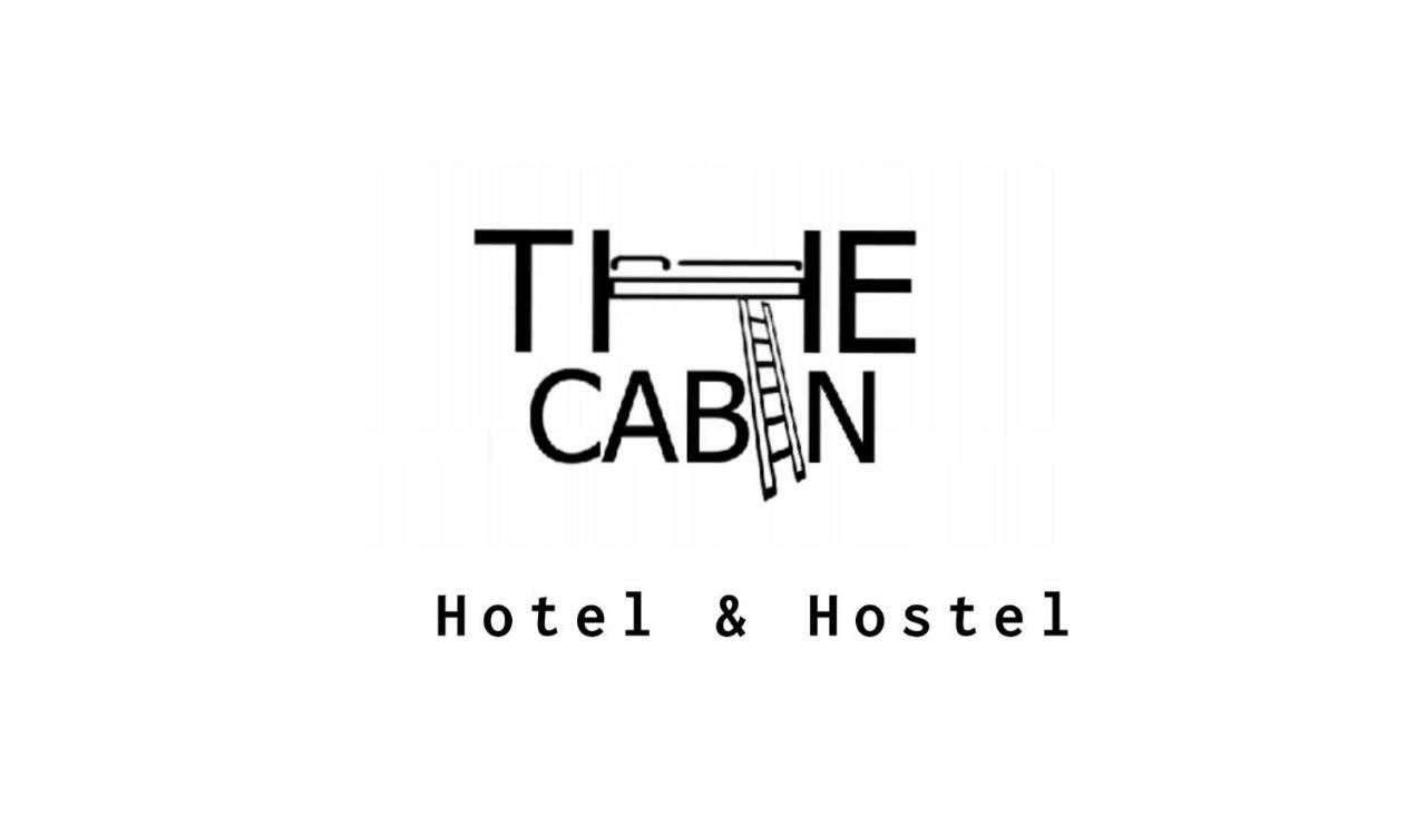 The Cabin Hostel Аман Екстериор снимка